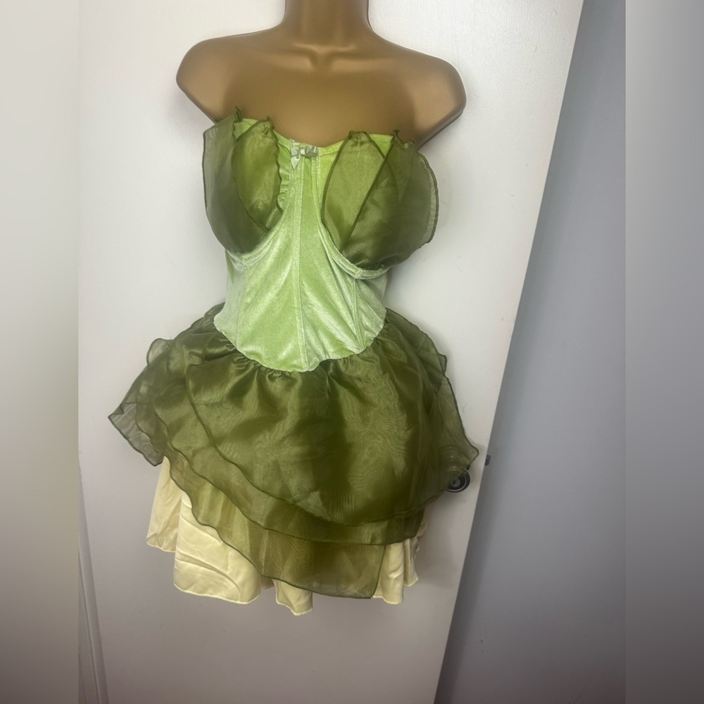 Trickz N’ Treatz X DollsKill Where’s My Prince Princess Costume W/Crown‎ NWT 1X